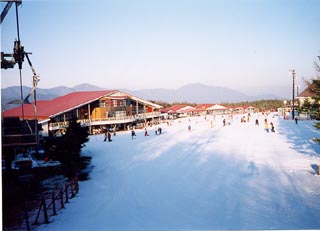 ふじてんじんスノーリゾート（富士天神山スキー場）