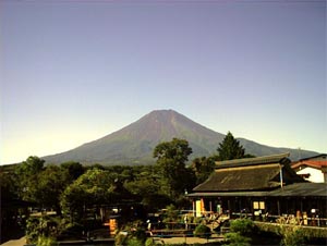 忍野八海ライブカメラ