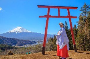 河口湖富士山遥拝所