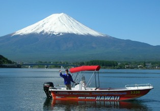 河口湖・ボートハウス ハワイ